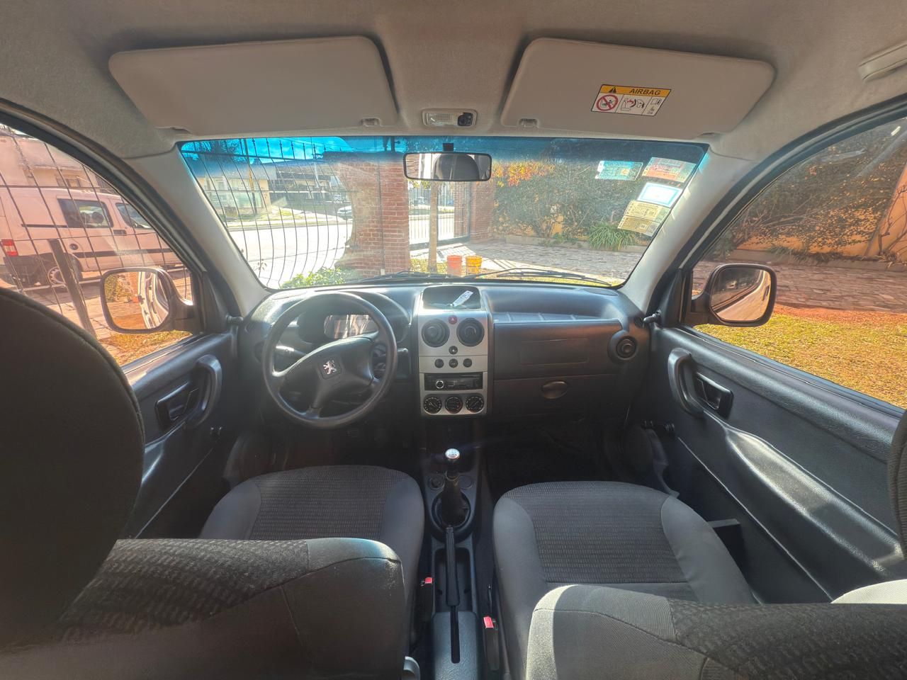 Peugeot Partner - Foto 9