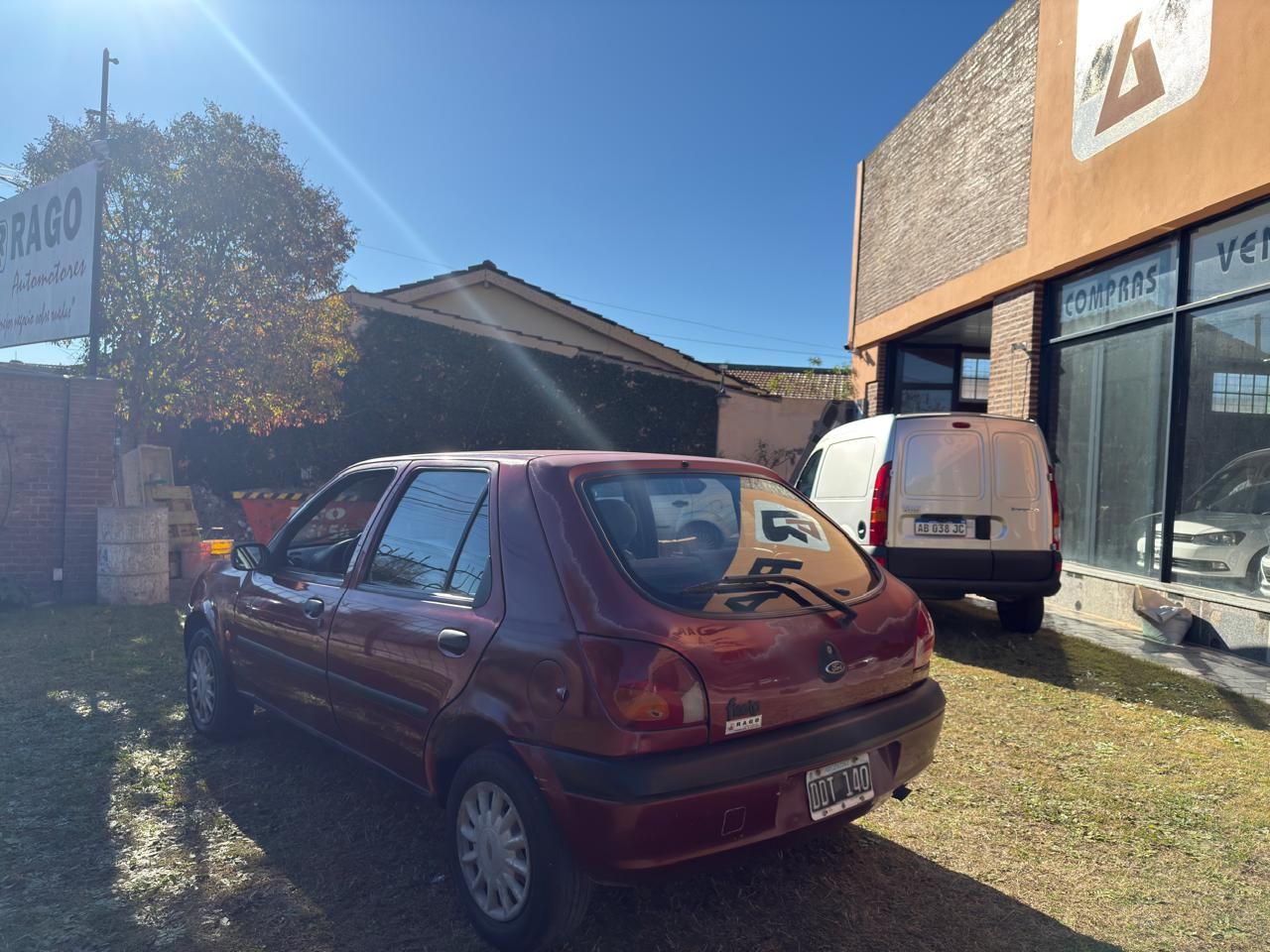 Ford Fiesta LX - Foto 5