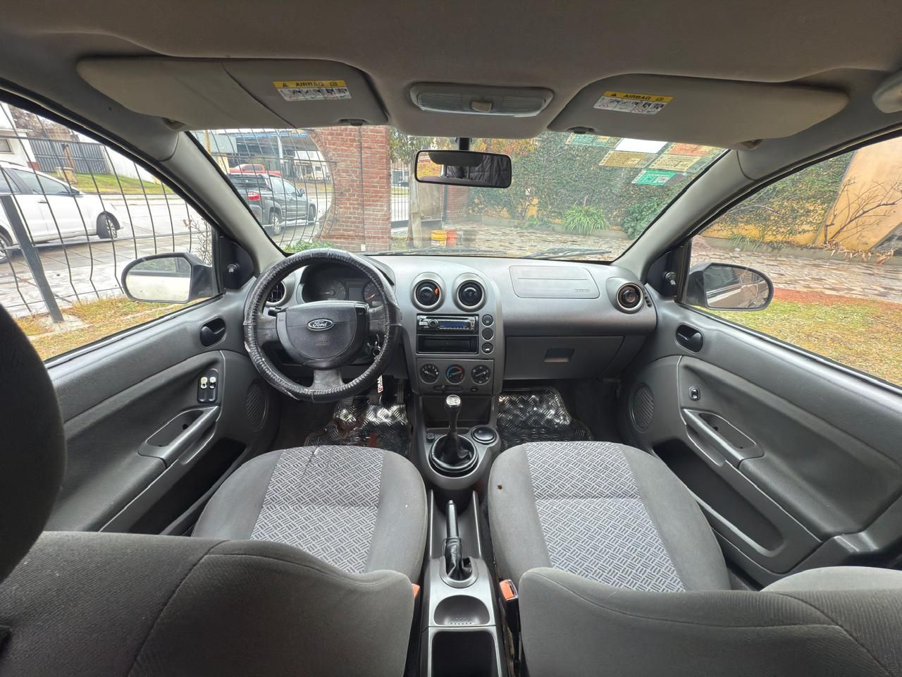 Ford Fiesta Max - Foto 9