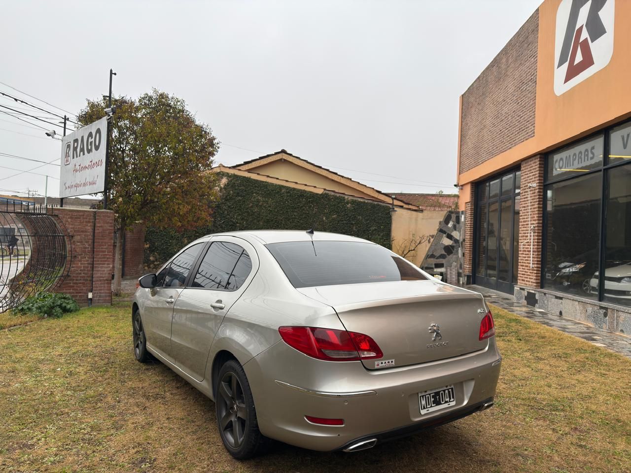 Peugeot 408 Feline - Foto 7