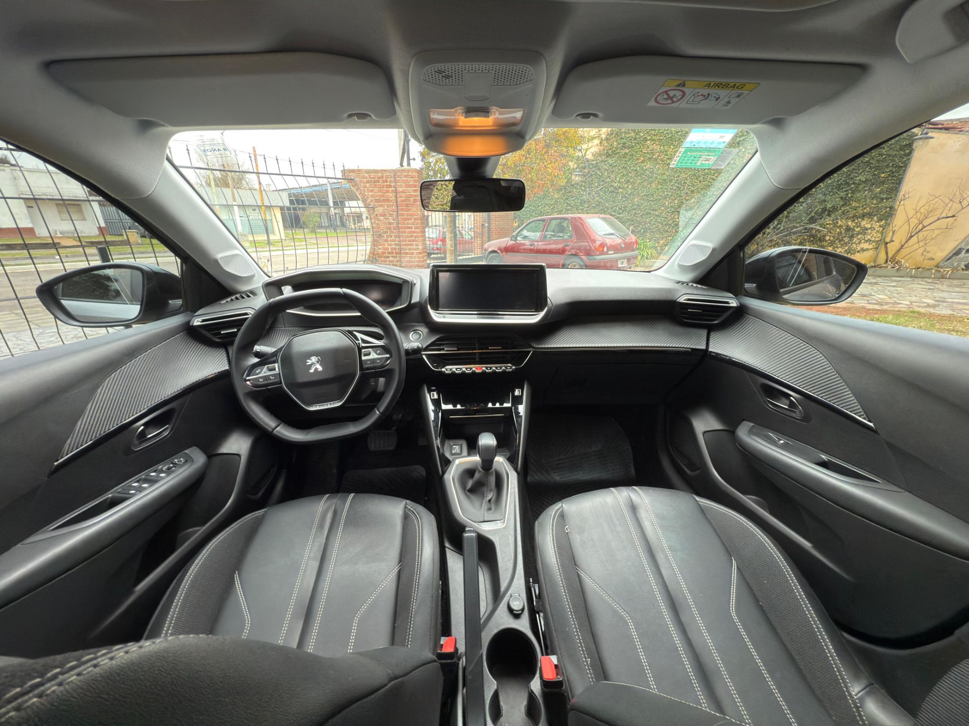 Peugeot 208 Feline - Foto 9