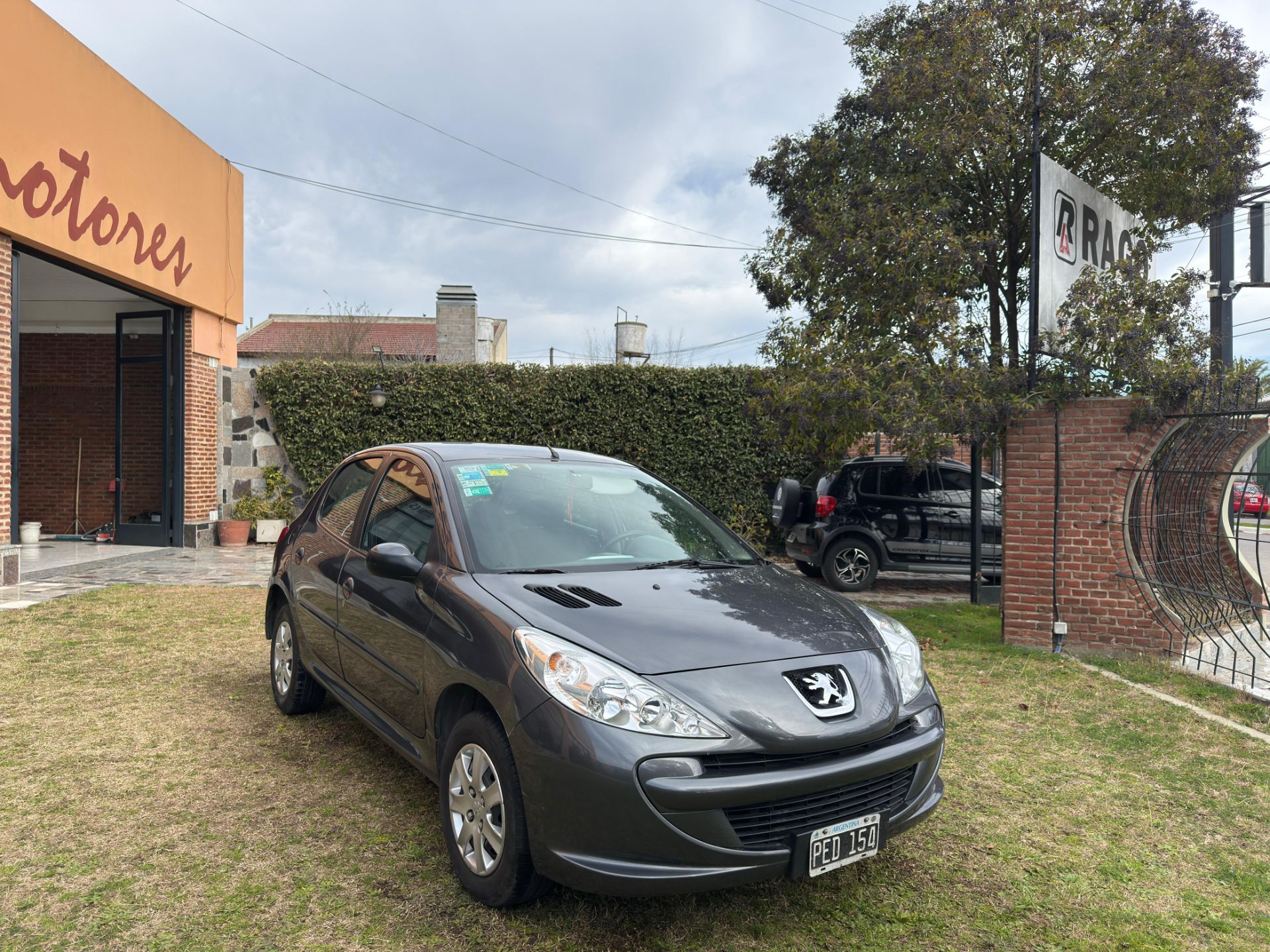 Peugeot 207 - Foto 3