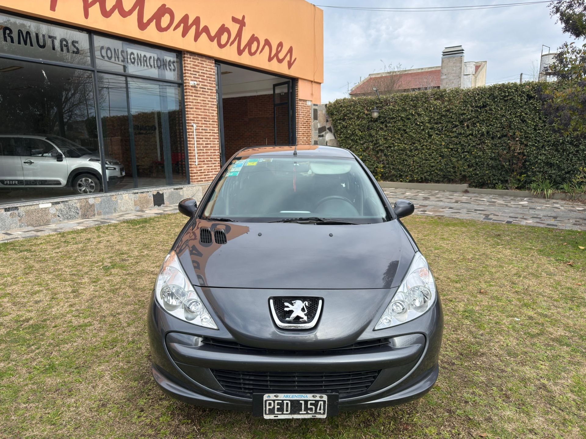 Peugeot 207 - Foto 2