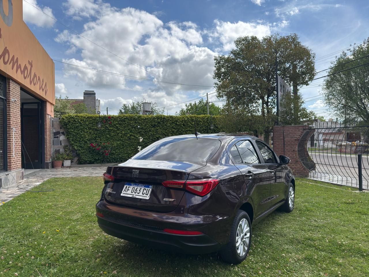 Fiat Cronos - Foto 5