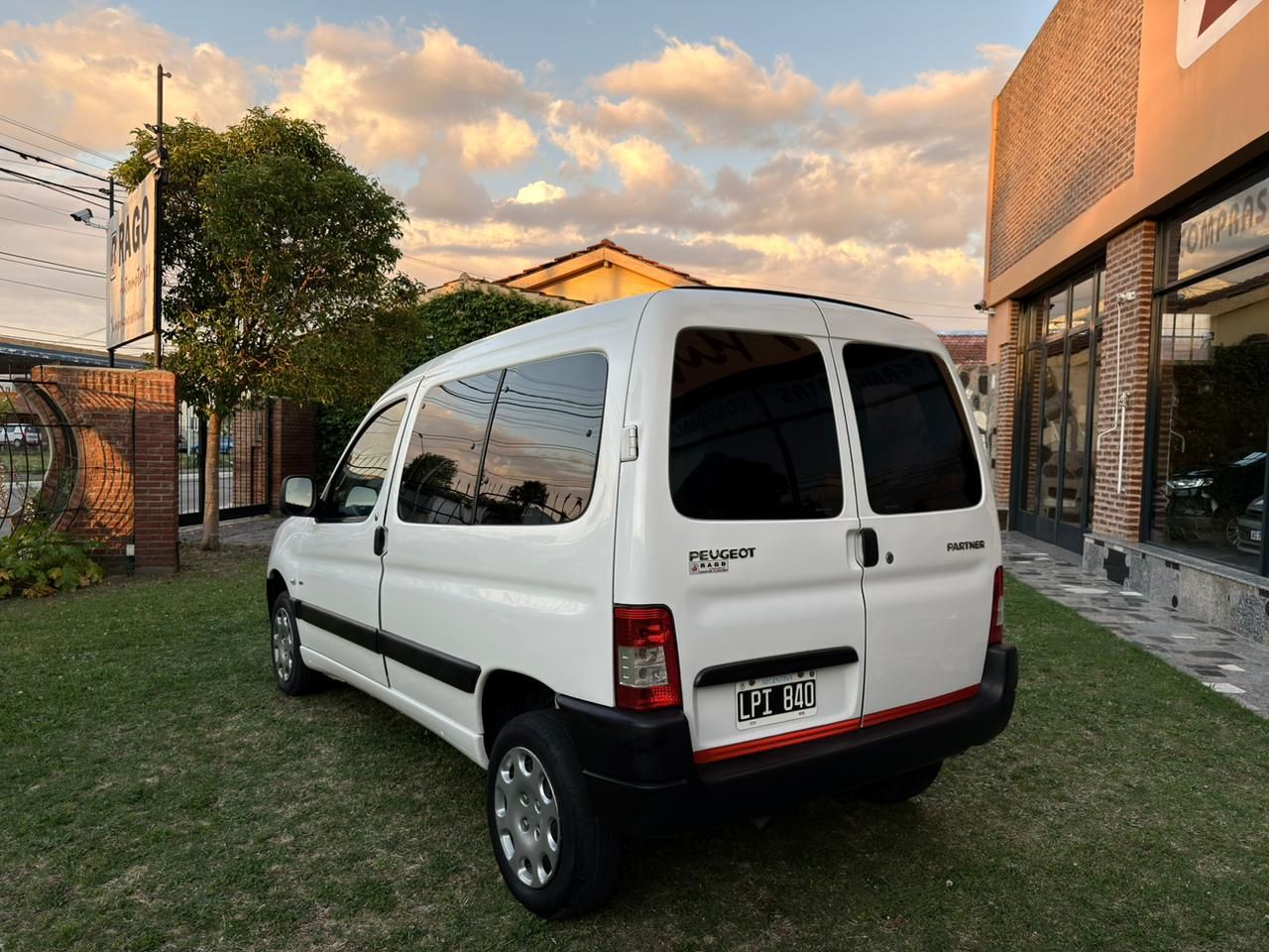 Peugeot Partner - Foto 7