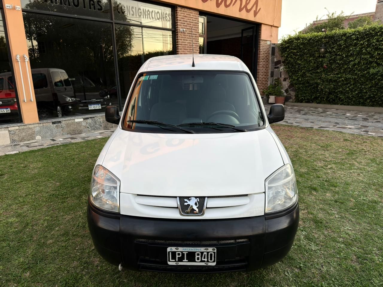 Peugeot Partner - Foto 2