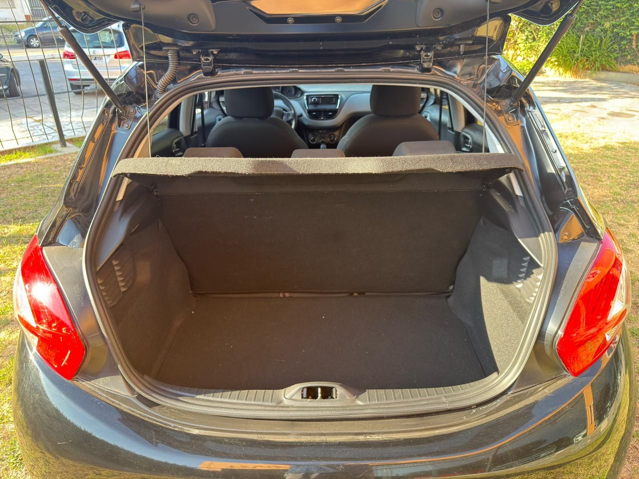 Peugeot 208 Allure - Foto 11