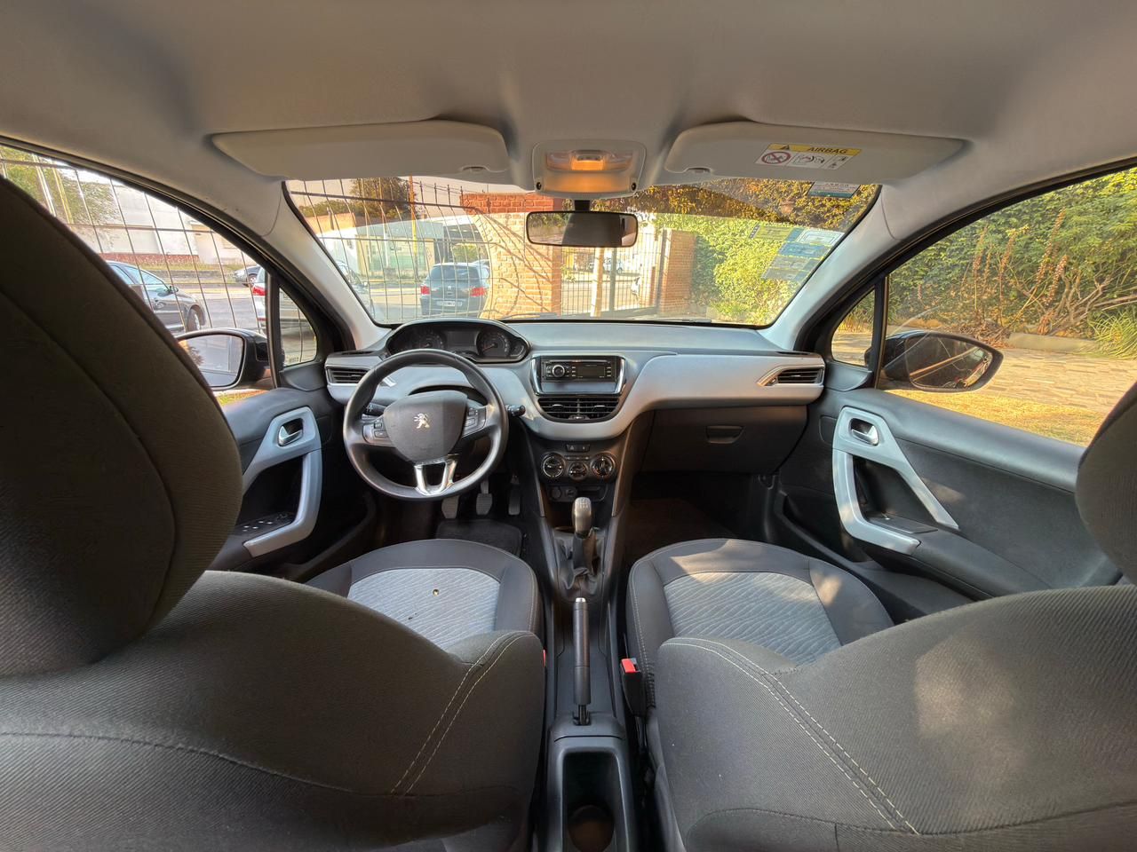 Peugeot 208 Allure - Foto 9