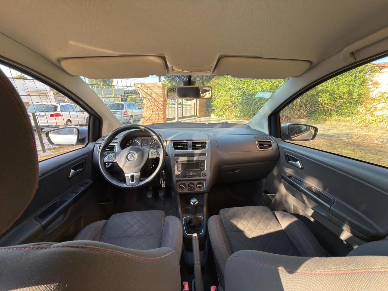 Volkswagen Suran - Foto 9