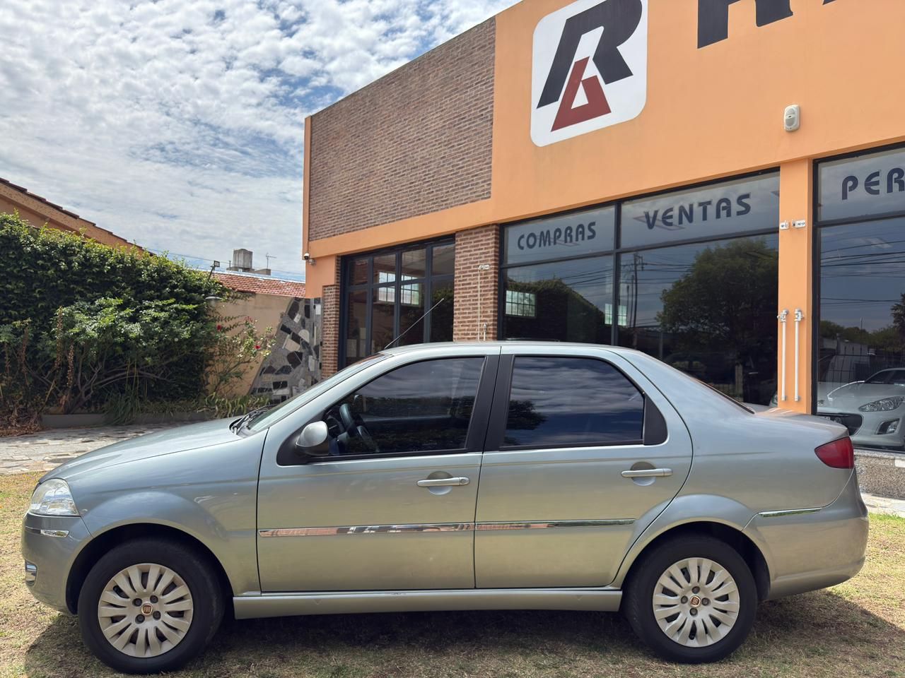 Fiat Siena Attractive - Foto 8