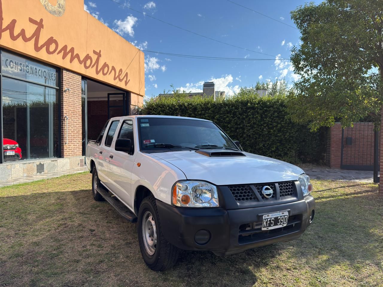 Nissan Frontier - Foto 3
