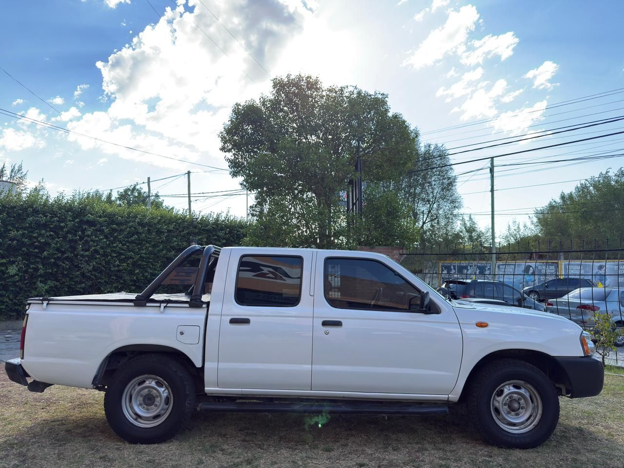 Nissan Frontier - Foto 4