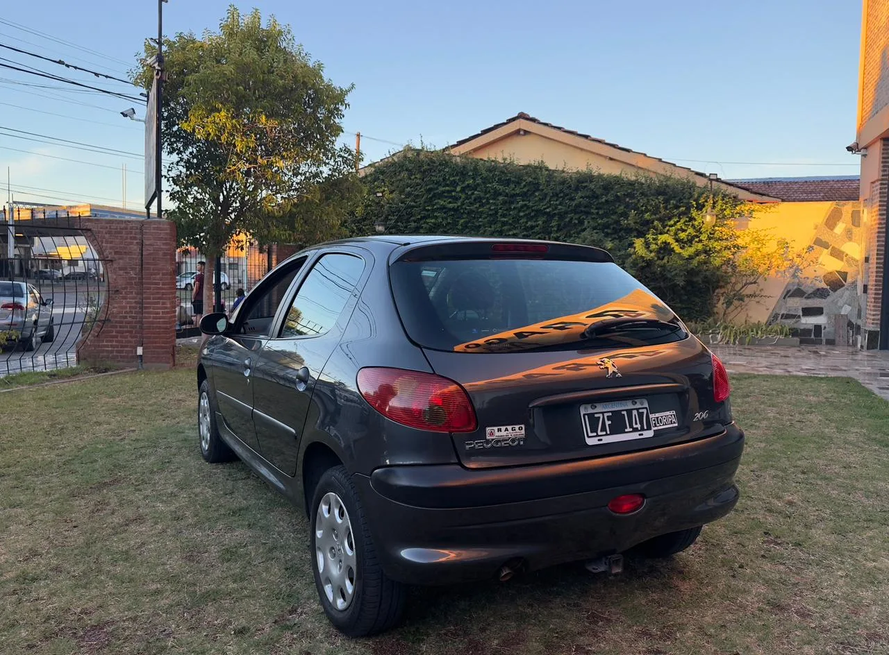 Peugeot 206 - Foto 7