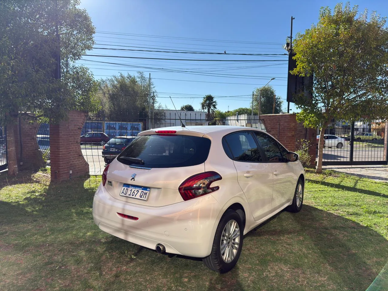 Peugeot 208 Allure - Foto 5