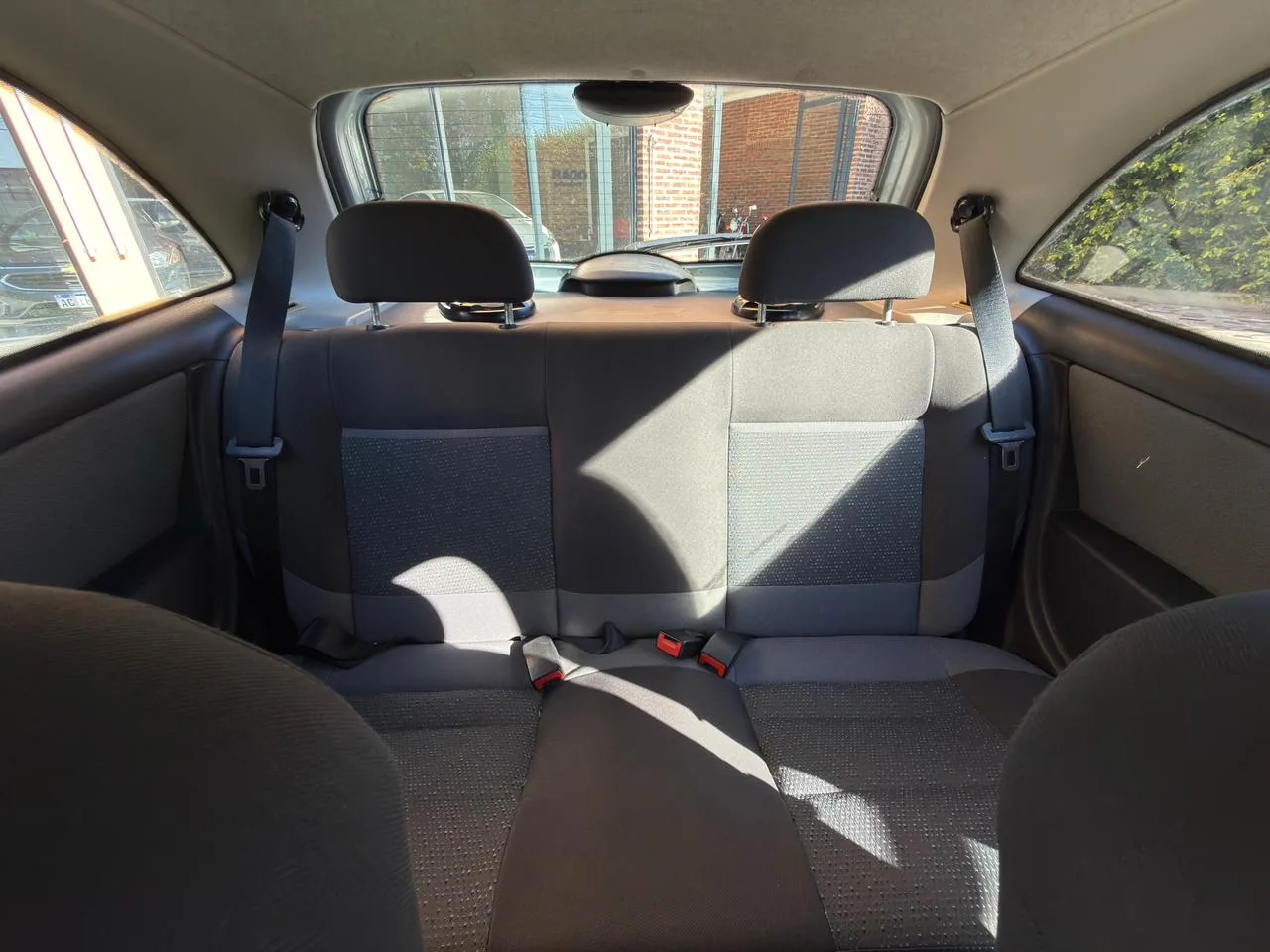 Chevrolet Celta - Foto 10