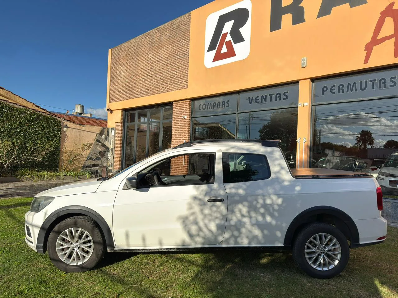 Volkswagen Saveiro D/C - Foto 8