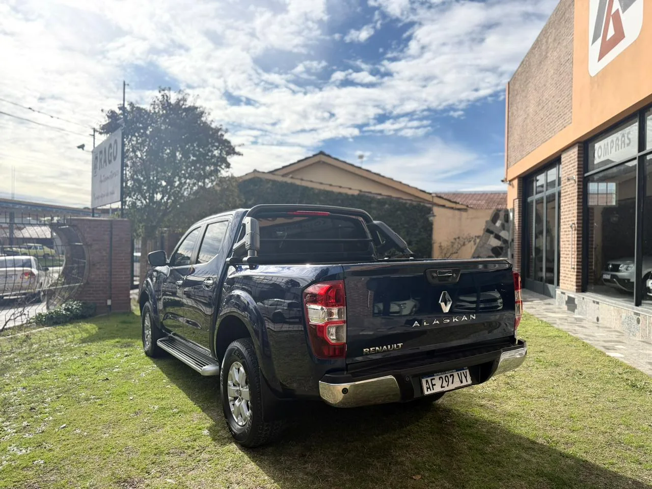 Renault Alaskan - Foto 5